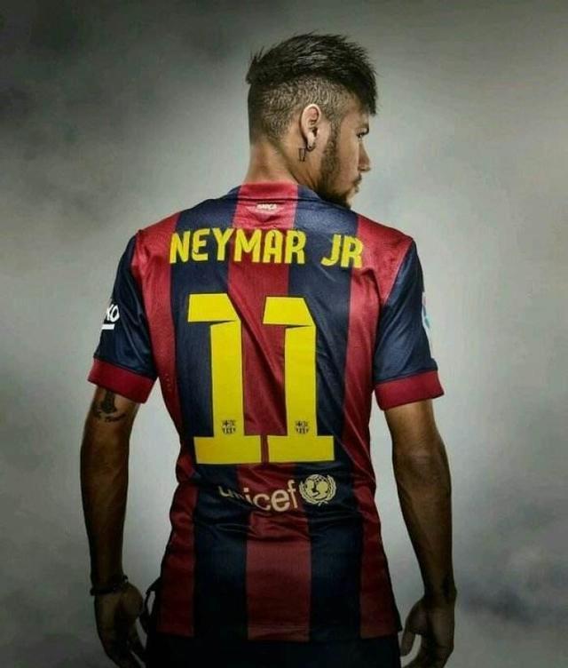 他意外穿上 他意外穿上