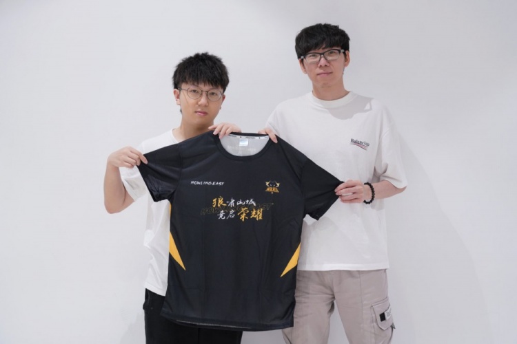 世界范围的 世界范围的